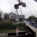 De boot wordt opgebouwd